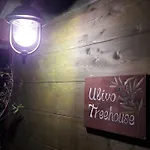 Palazzo Conforti Tree House 3* Marano Marchesato