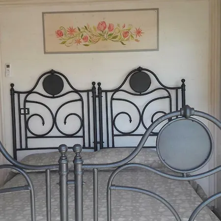 Palazzo Conforti Tree House Marano Marchesato