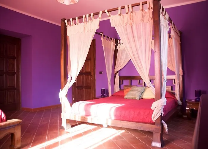 Alojamento de Acomodação e Pequeno-almoço Palazzo Conforti Tree House 3*