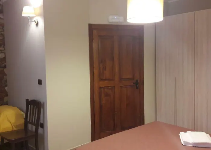 Palazzo Conforti Tree House Alojamento de Acomodação e Pequeno-almoço