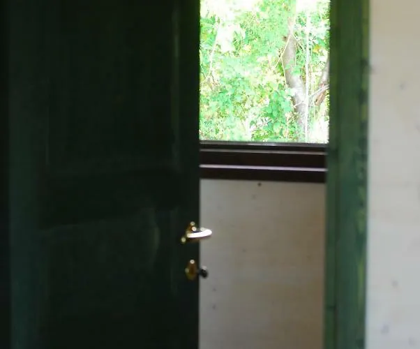 Palazzo Conforti Tree House Alojamento de Acomodação e Pequeno-almoço 3*