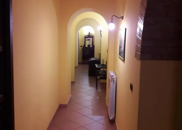 Alojamento de Acomodação e Pequeno-almoço Palazzo Conforti Tree House 3*